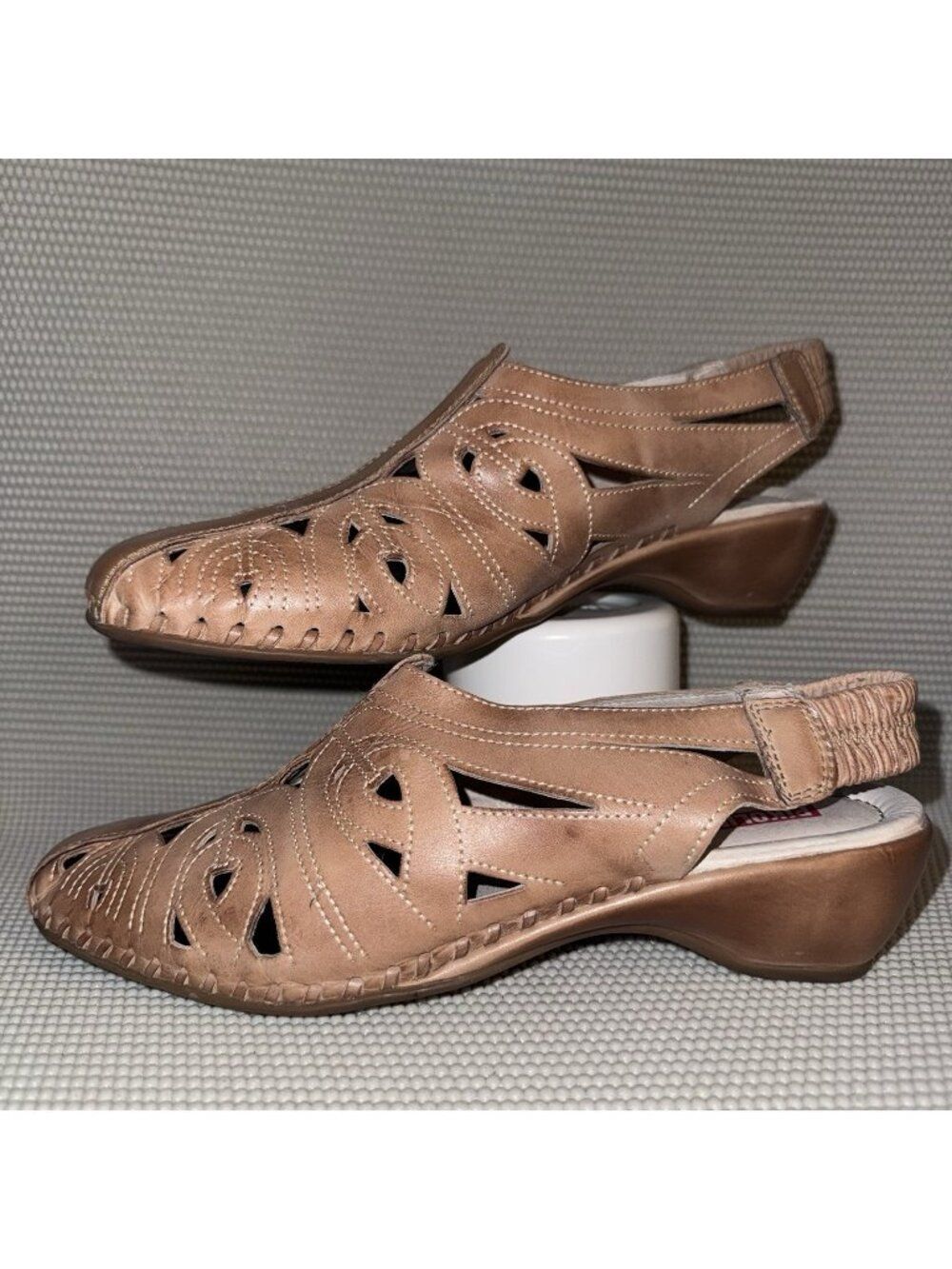 Pikolinos Slingback Tan Leather Laser Cut Sandals Women’s Size 41 (10-10.5)